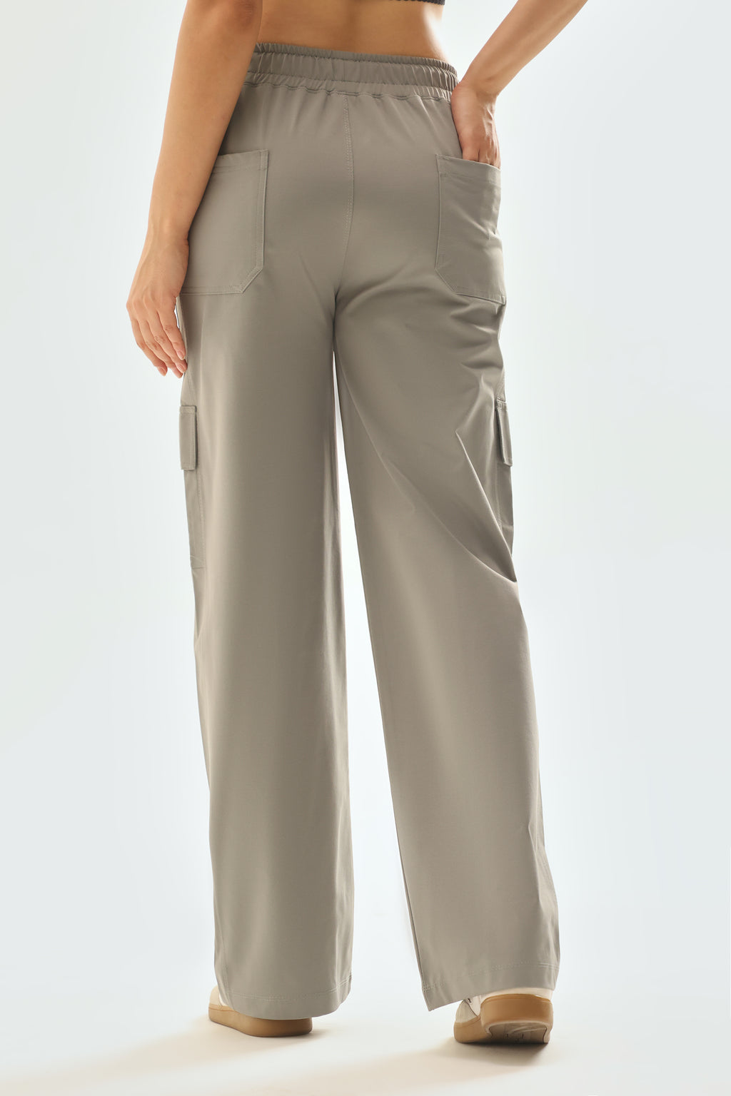 CARGO LOWER SPACE GREY