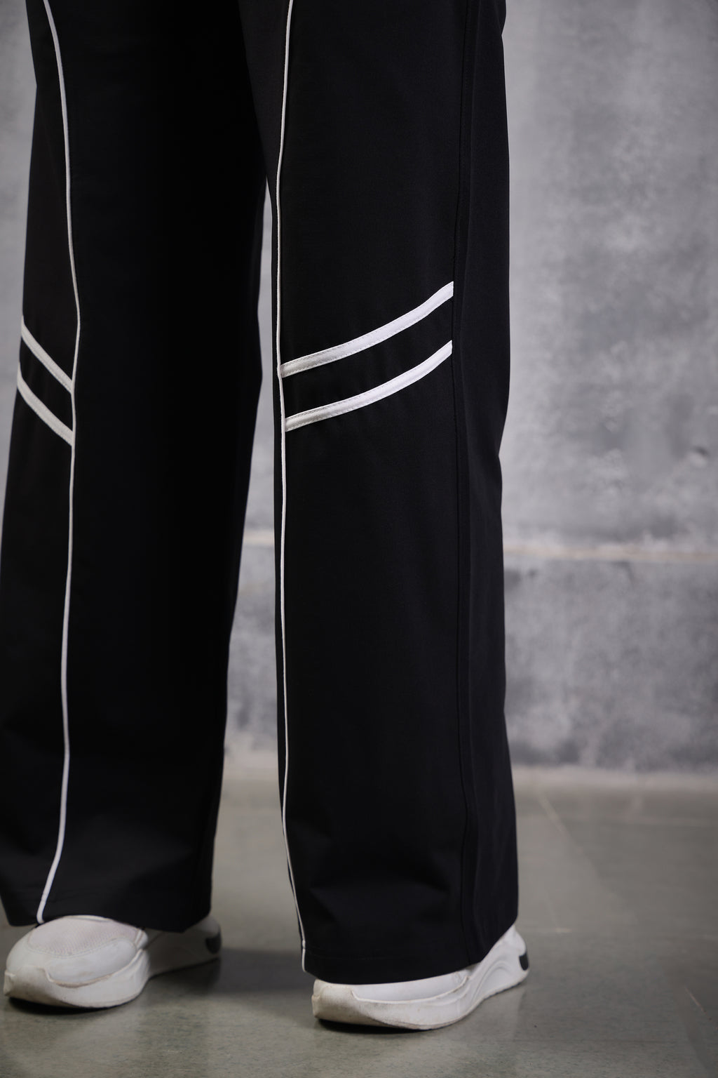 WIDE LEG LOWER BLACK