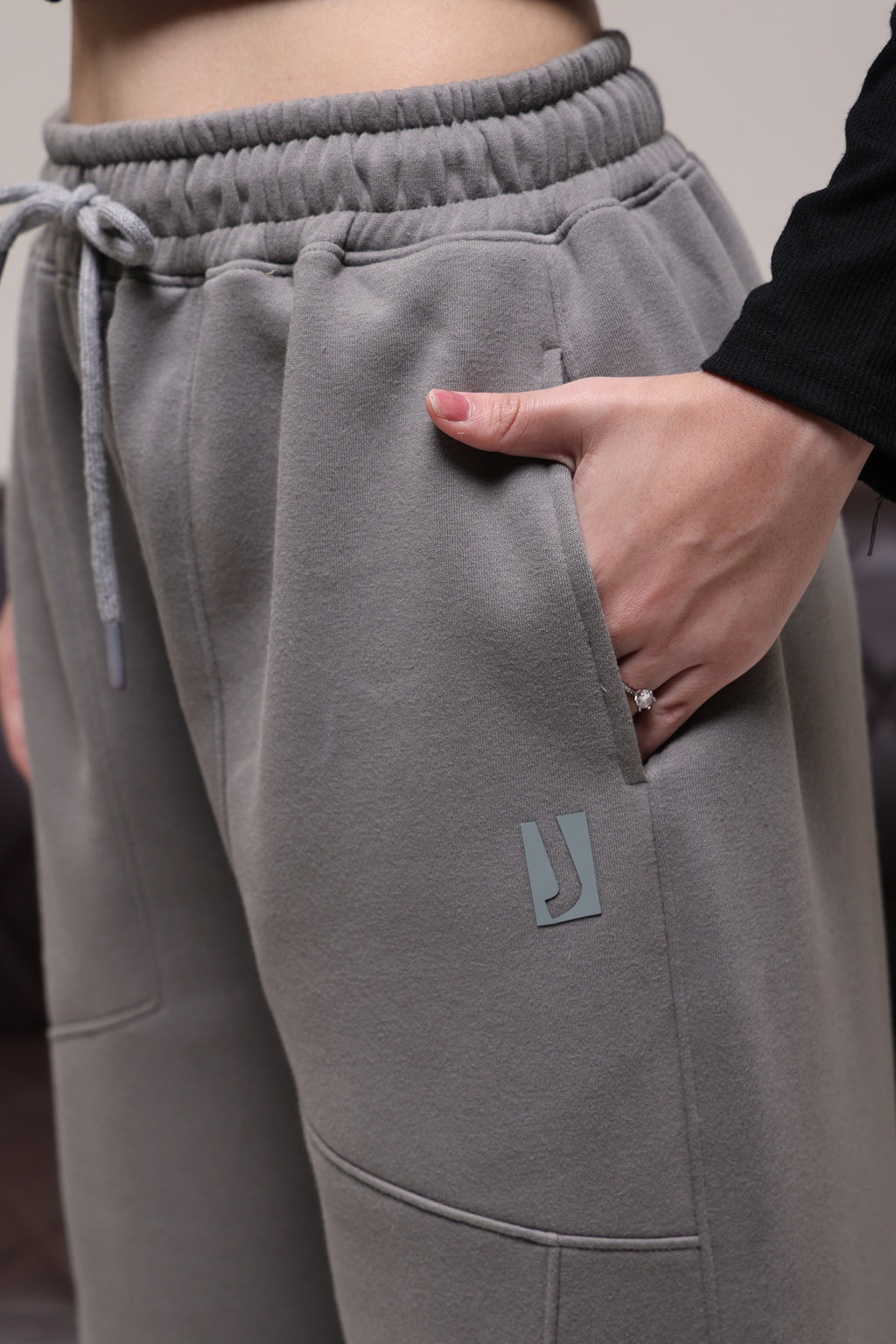 WOMEN'S FLEECE LOWER STONE GREY