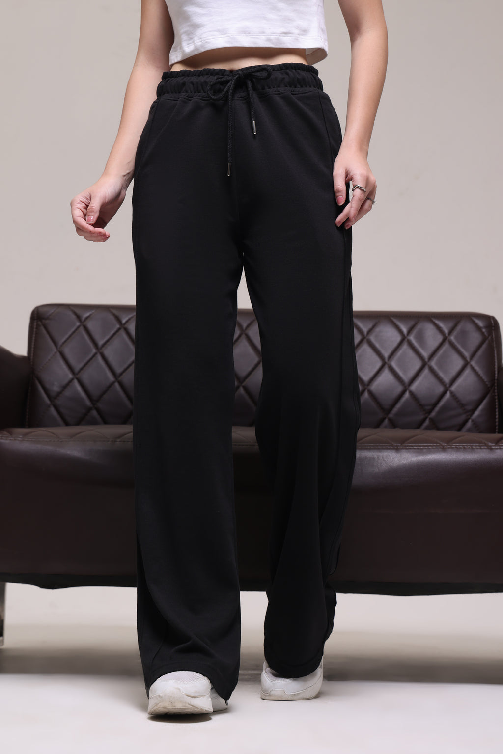 STRAIGHT FIT LOWER BLACK