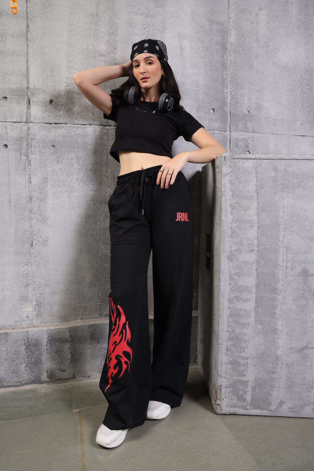 WIDE LEG LOWER MATT BLACK