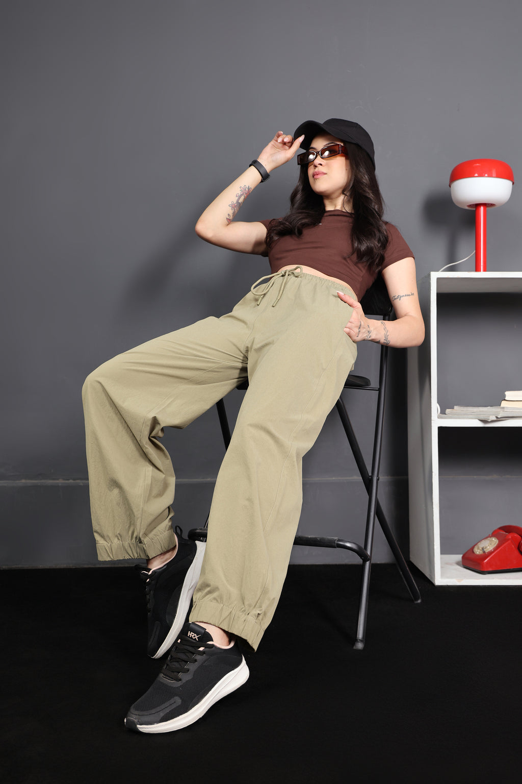 JOGGER OLIVE MOSS