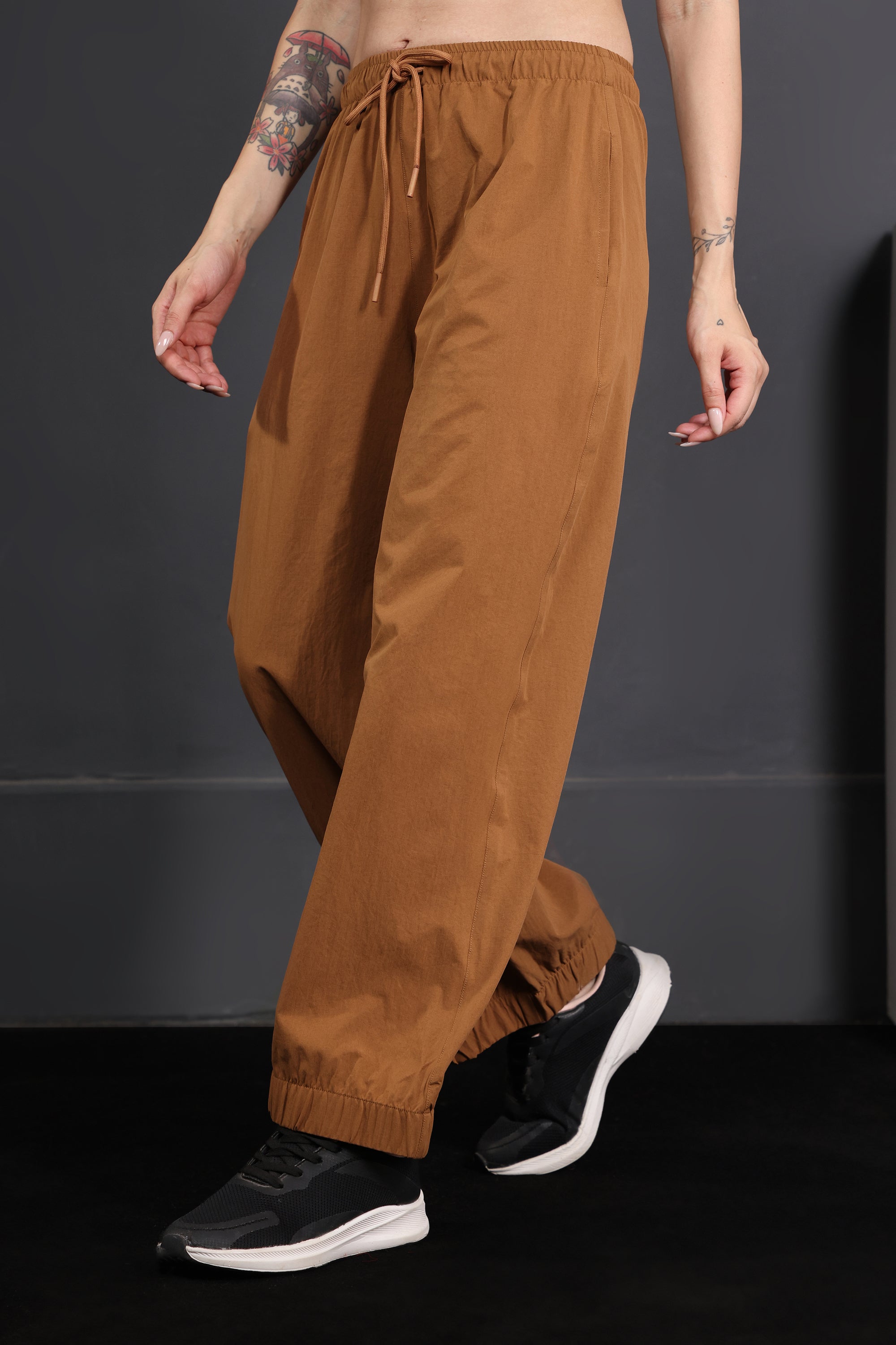 JOGGER RUST BROWN